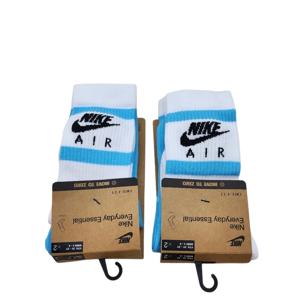 Nike Youth 4 Pack Everyday Essential Crew Socks - S